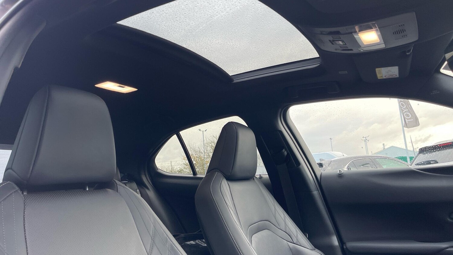 Used Lexus UX 2023 for sale - 77330993: Photo 50