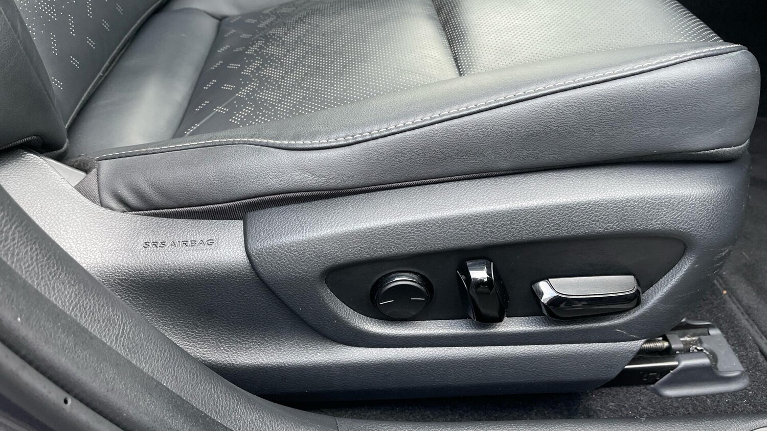 Used Lexus UX 2023 for sale - 77330993: Photo 51