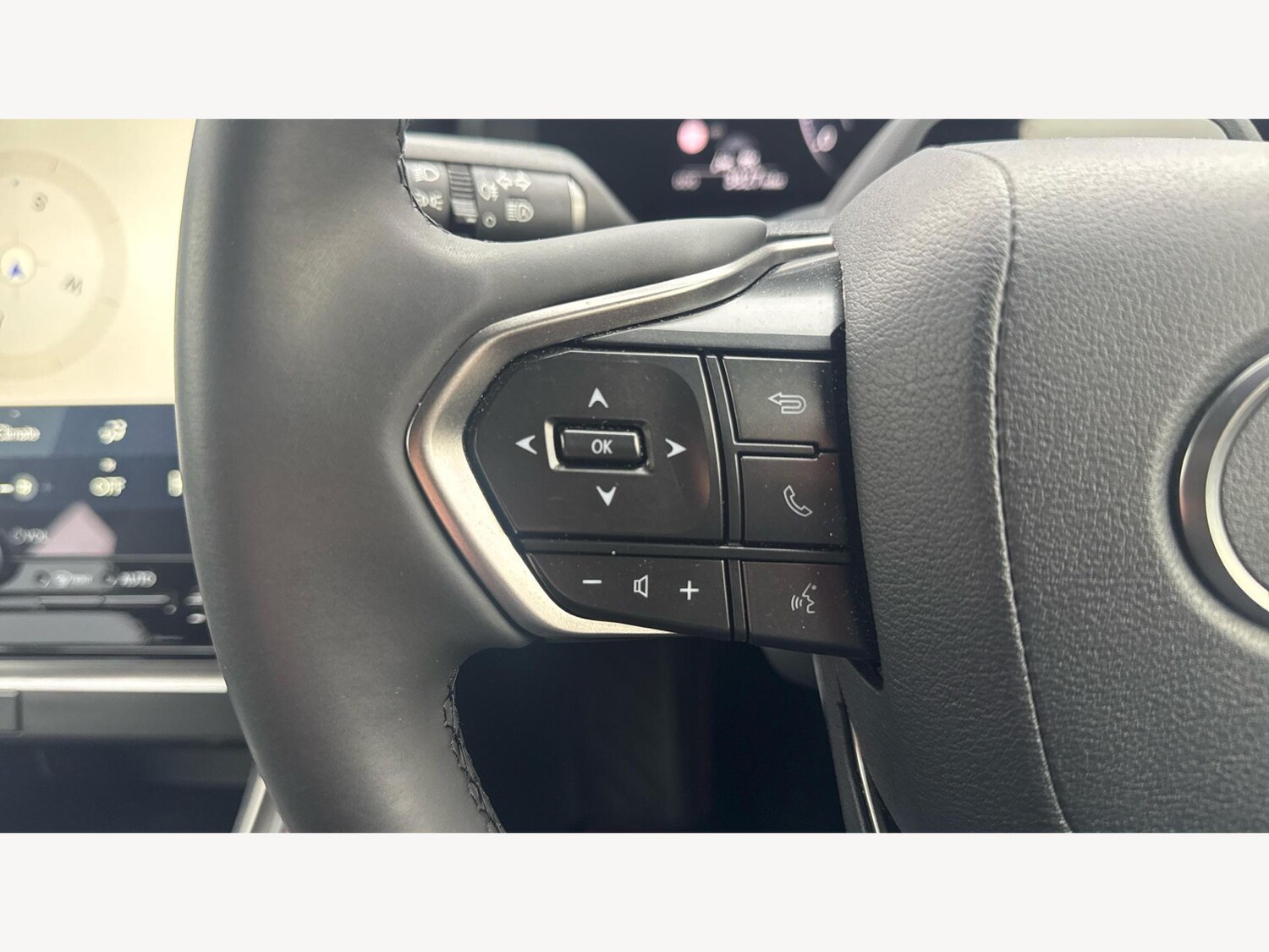 Used Lexus LBX 2025 for sale - 77412357: Photo 27