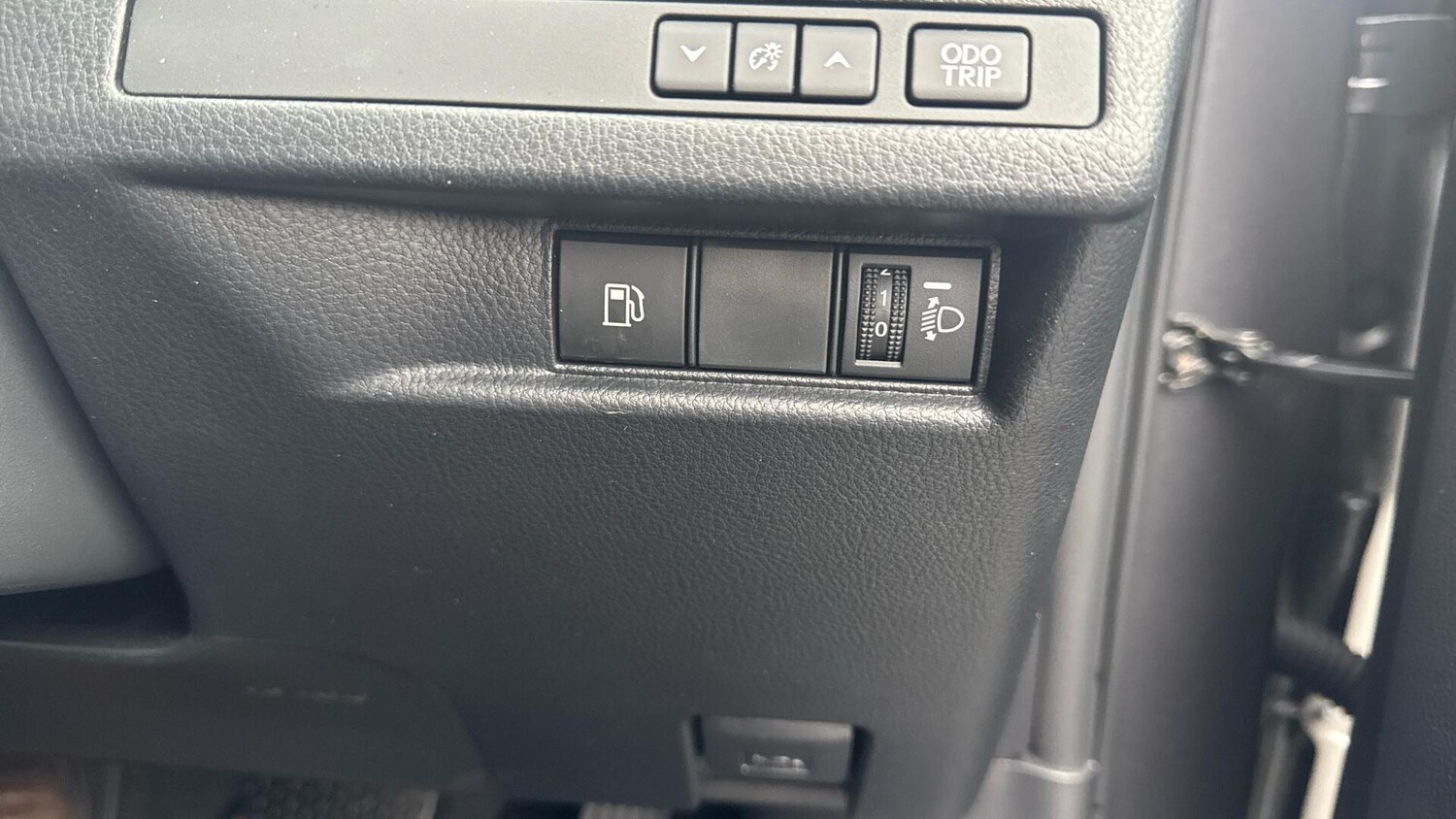 Used Lexus LBX 2025 for sale - 77412357: Photo 38