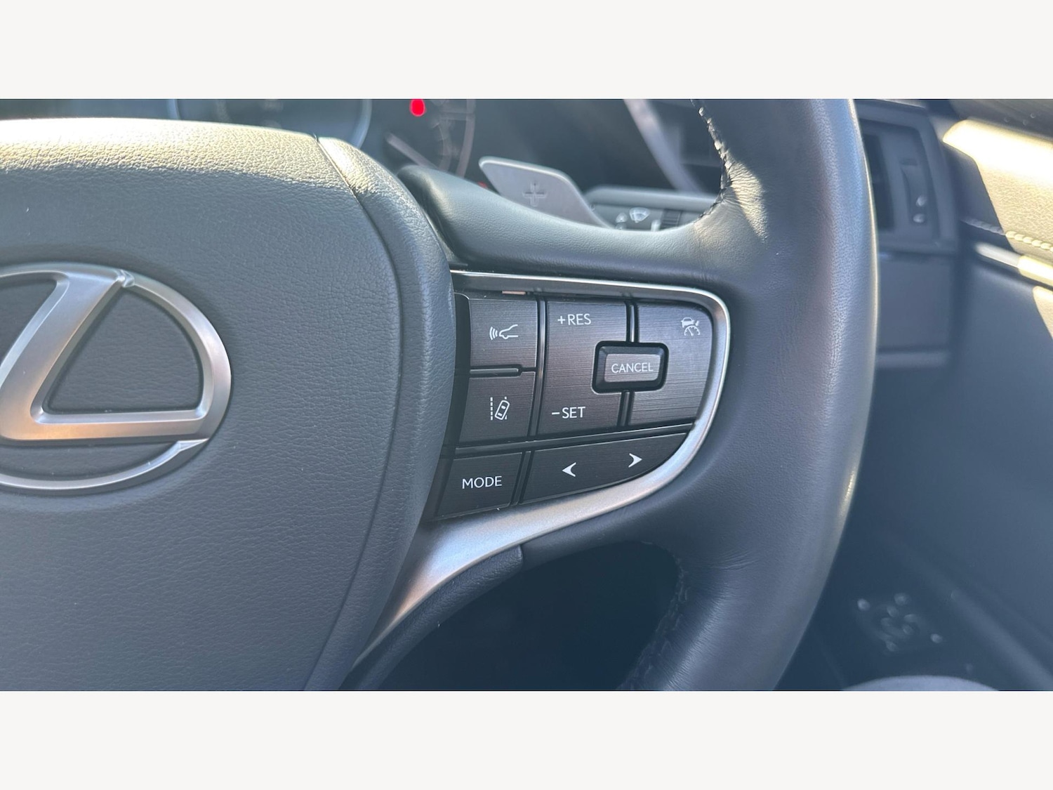 Used Lexus ES 2023 for sale - 76607230: Photo 26