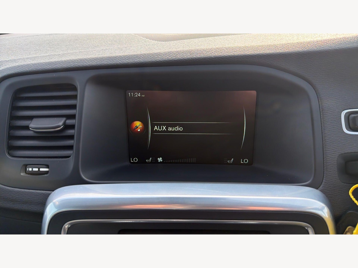 Used Volvo S60 2015 for sale - 77982385: Photo 23