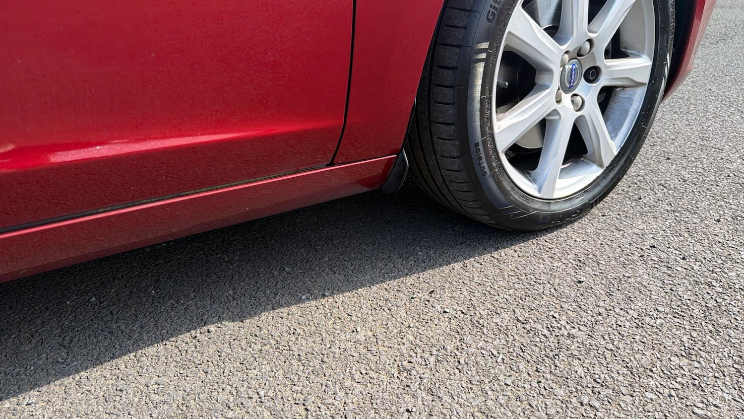 Used Volvo S60 2015 for sale - 77982385: Photo 34