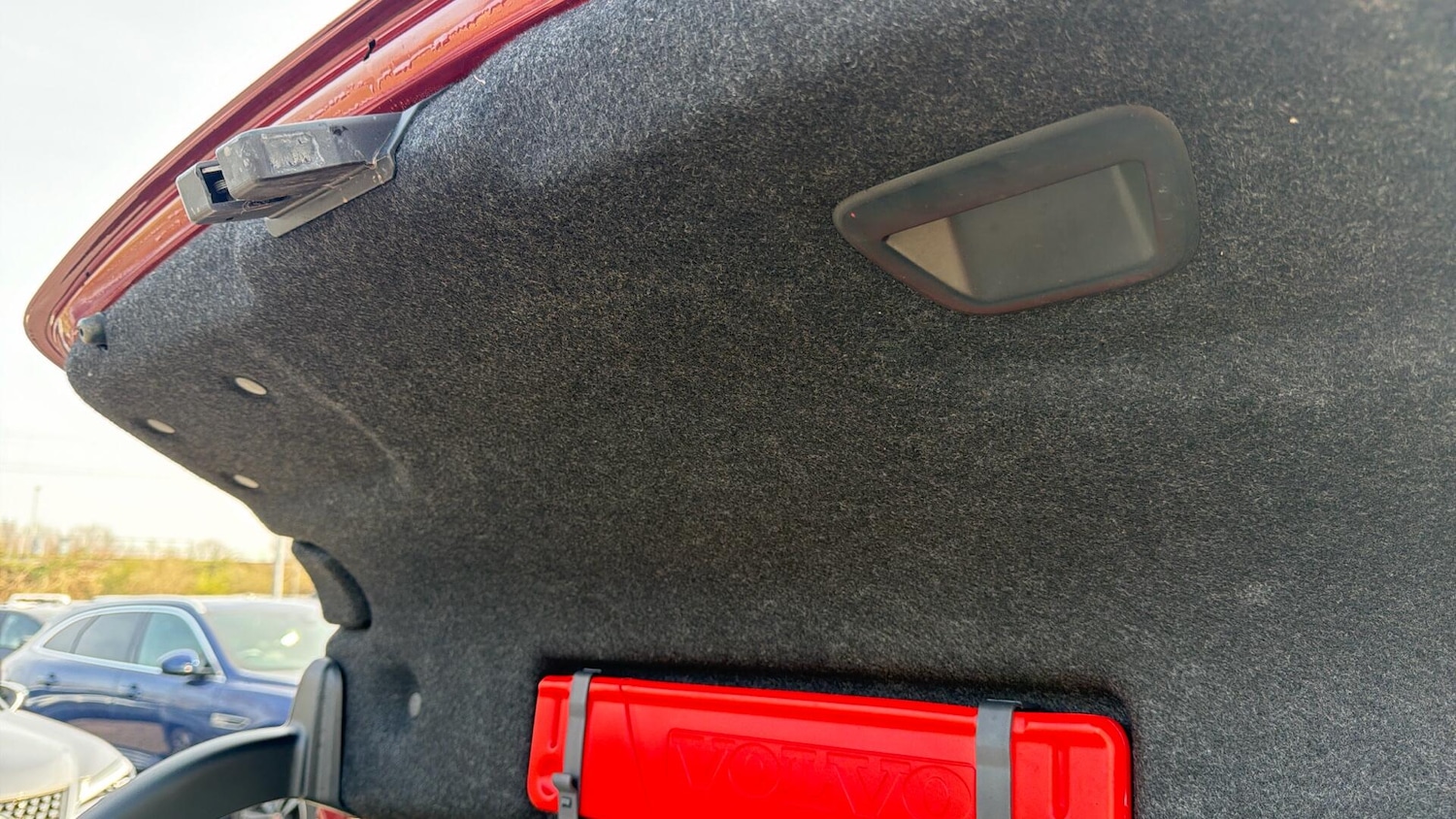 Used Volvo S60 2015 for sale - 77982385: Photo 44