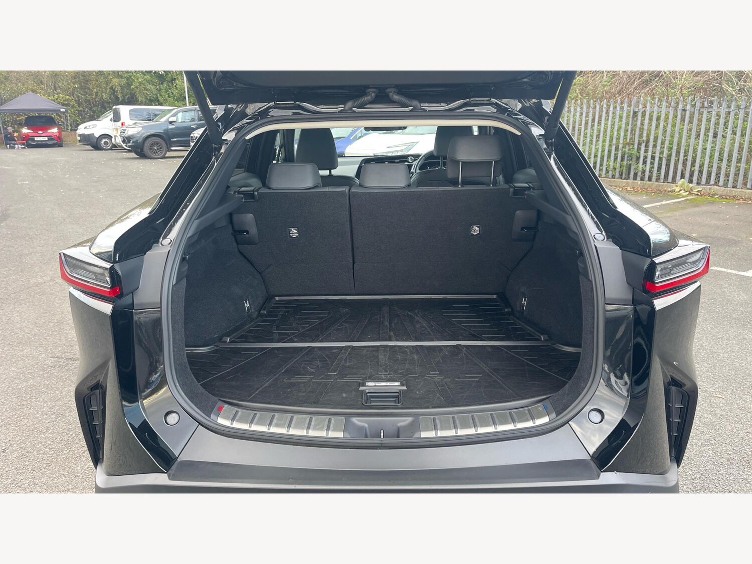 Used Lexus RZ 2023 for sale - 77330601: Photo 17