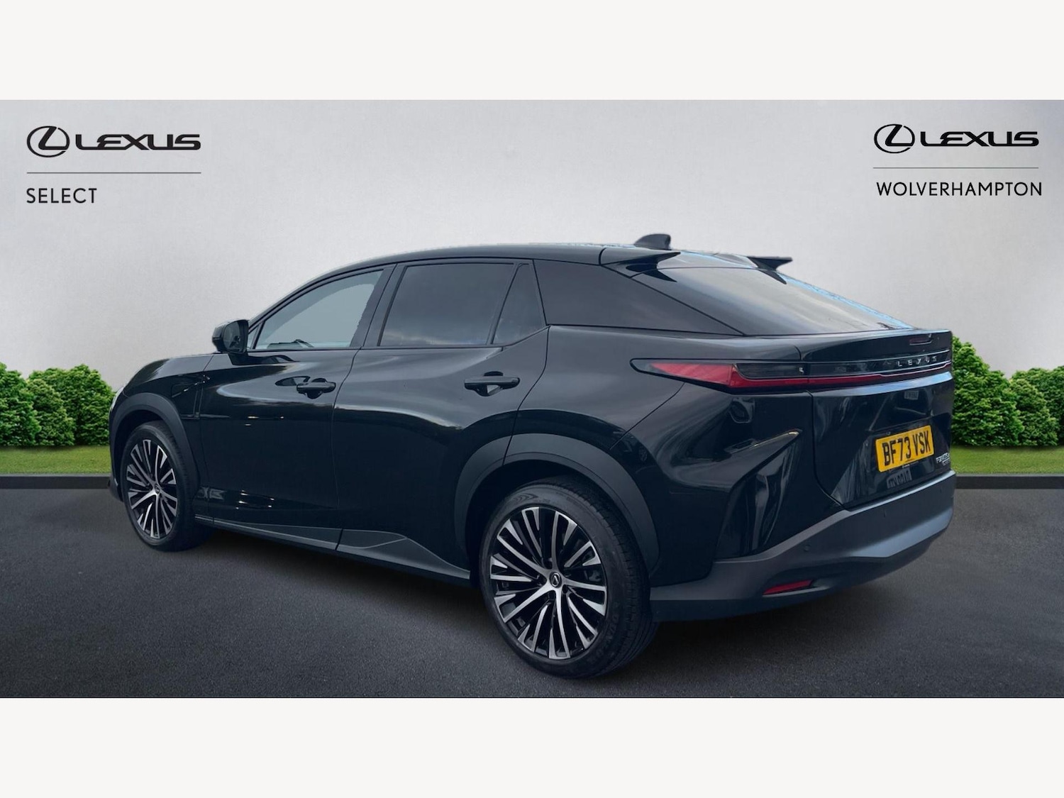 Used Lexus RZ 2023 for sale - 77330601: Photo 2