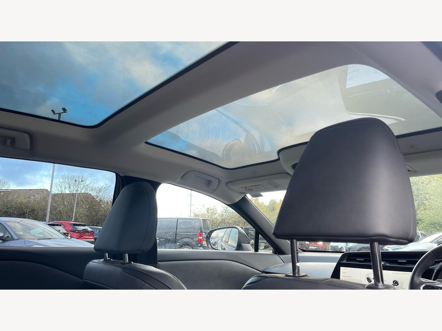 Used Lexus RZ 2023 for sale - 77330601: Photo 27