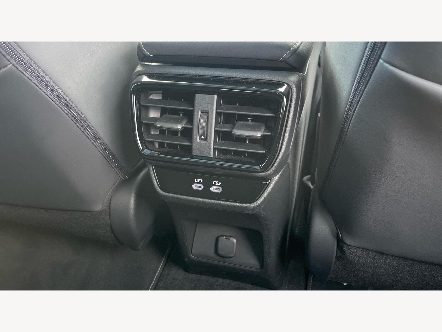 Used Lexus RZ 2023 for sale - 77330601: Photo 28