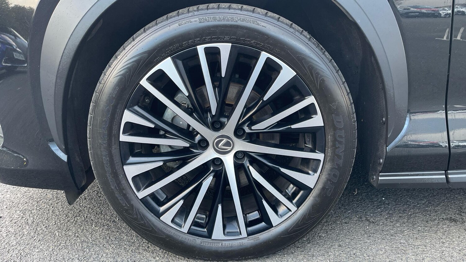 Used Lexus RZ 2023 for sale - 77330601: Photo 32