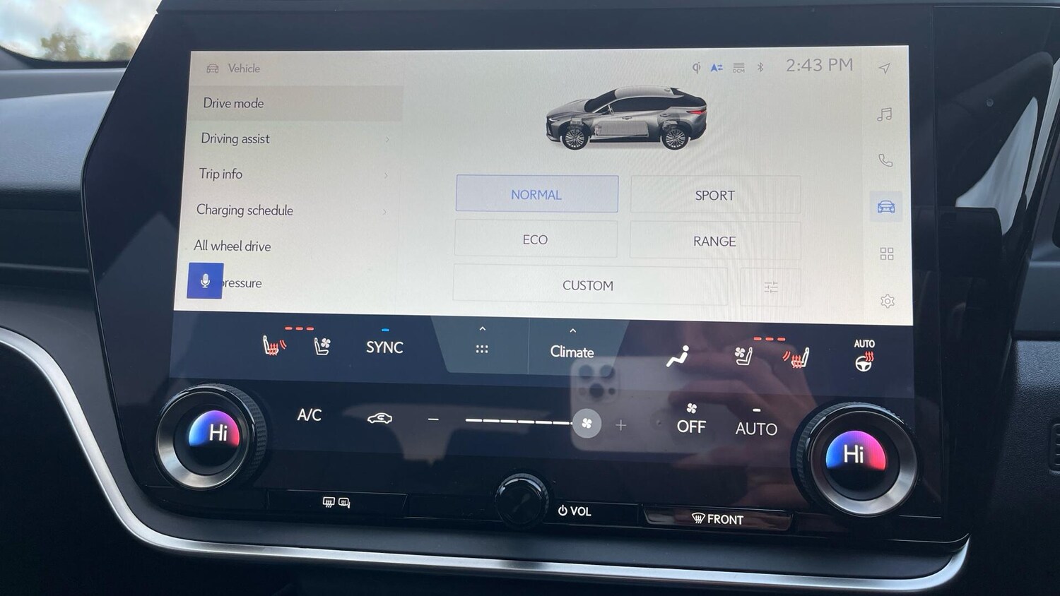 Used Lexus RZ 2023 for sale - 77330601: Photo 37