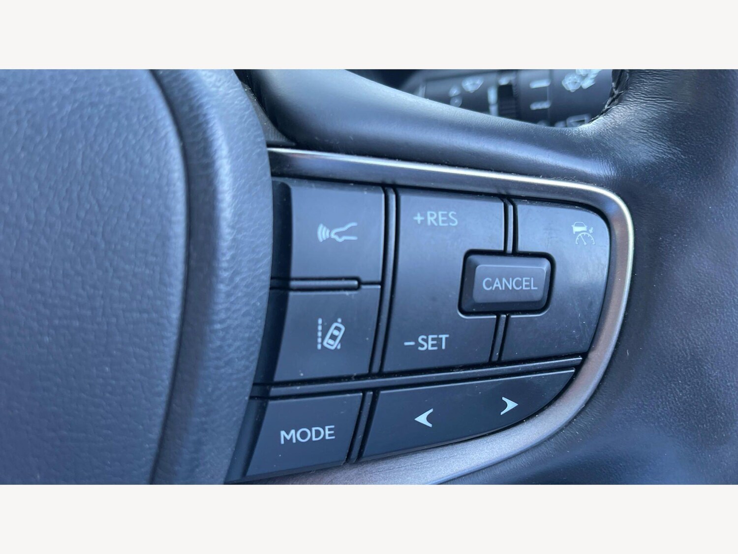 Used Lexus UX 2023 for sale - 78171227: Photo 29