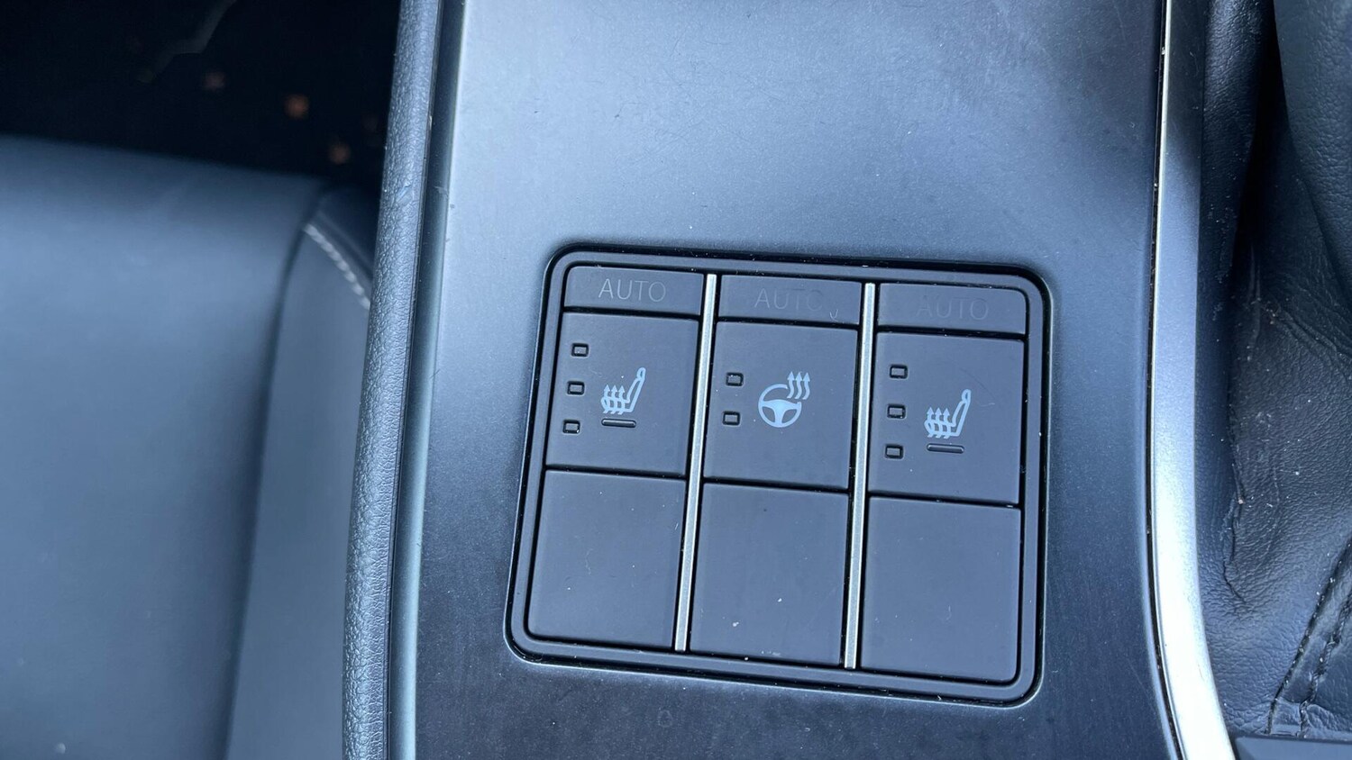 Used Lexus UX 2023 for sale - 78171227: Photo 35