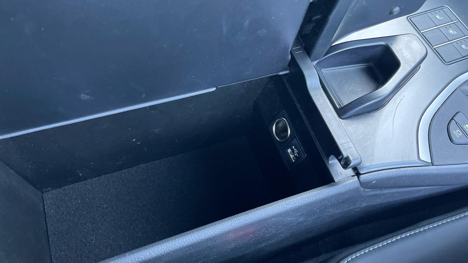 Used Lexus UX 2023 for sale - 78171227: Photo 37