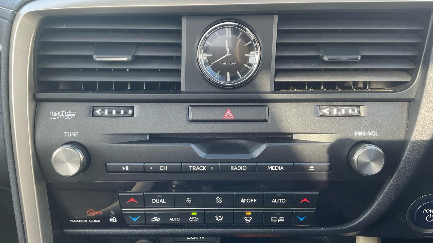 Used Lexus RX for sale - 77695369: Photo 43