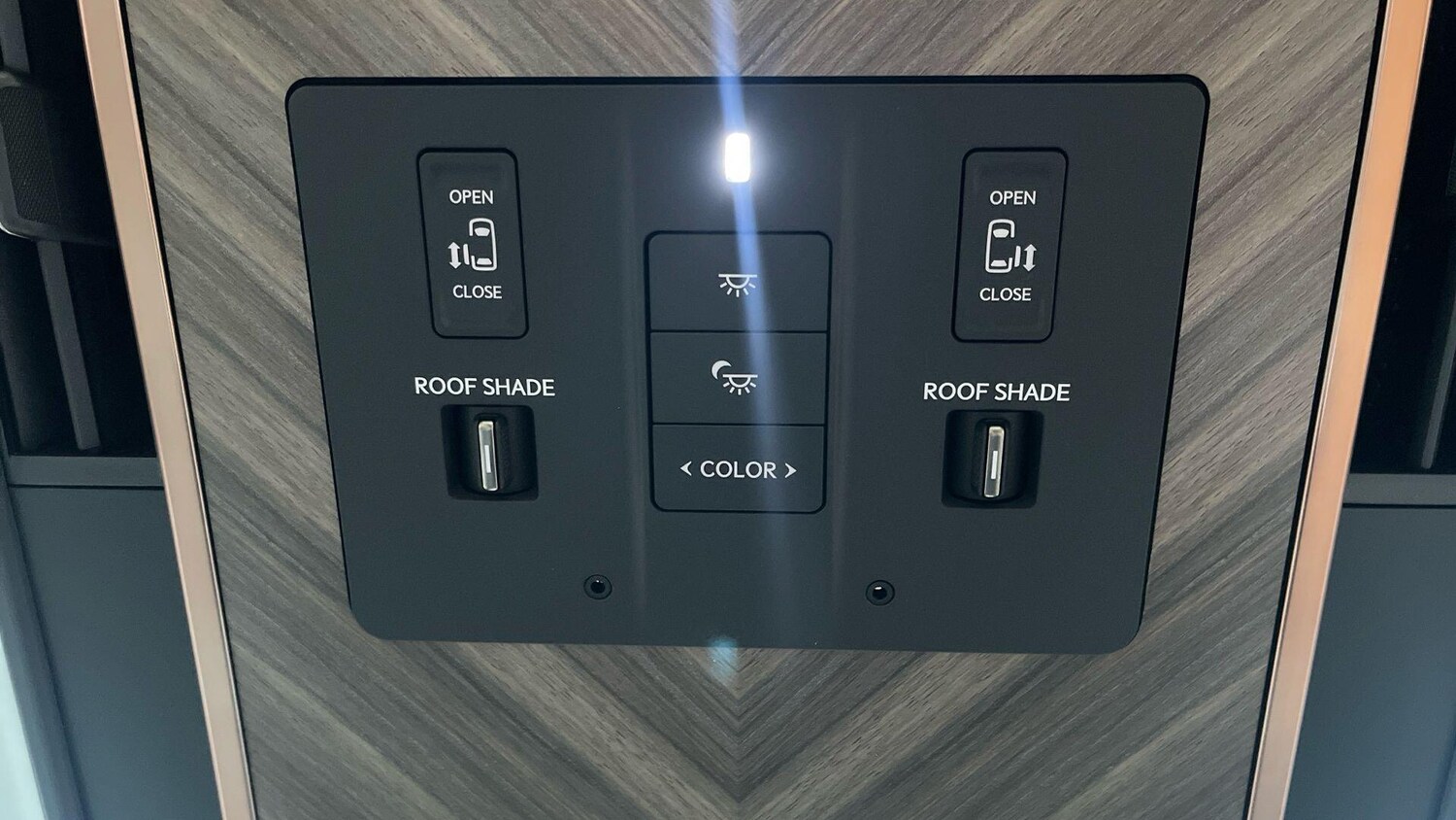 Used Lexus LM for sale - 77970482: Photo 25