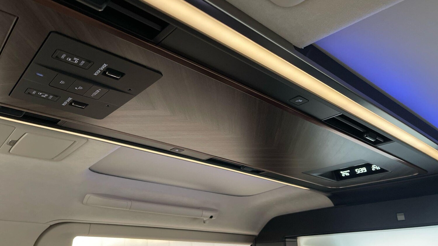 Used Lexus LM for sale - 77970482: Photo 28