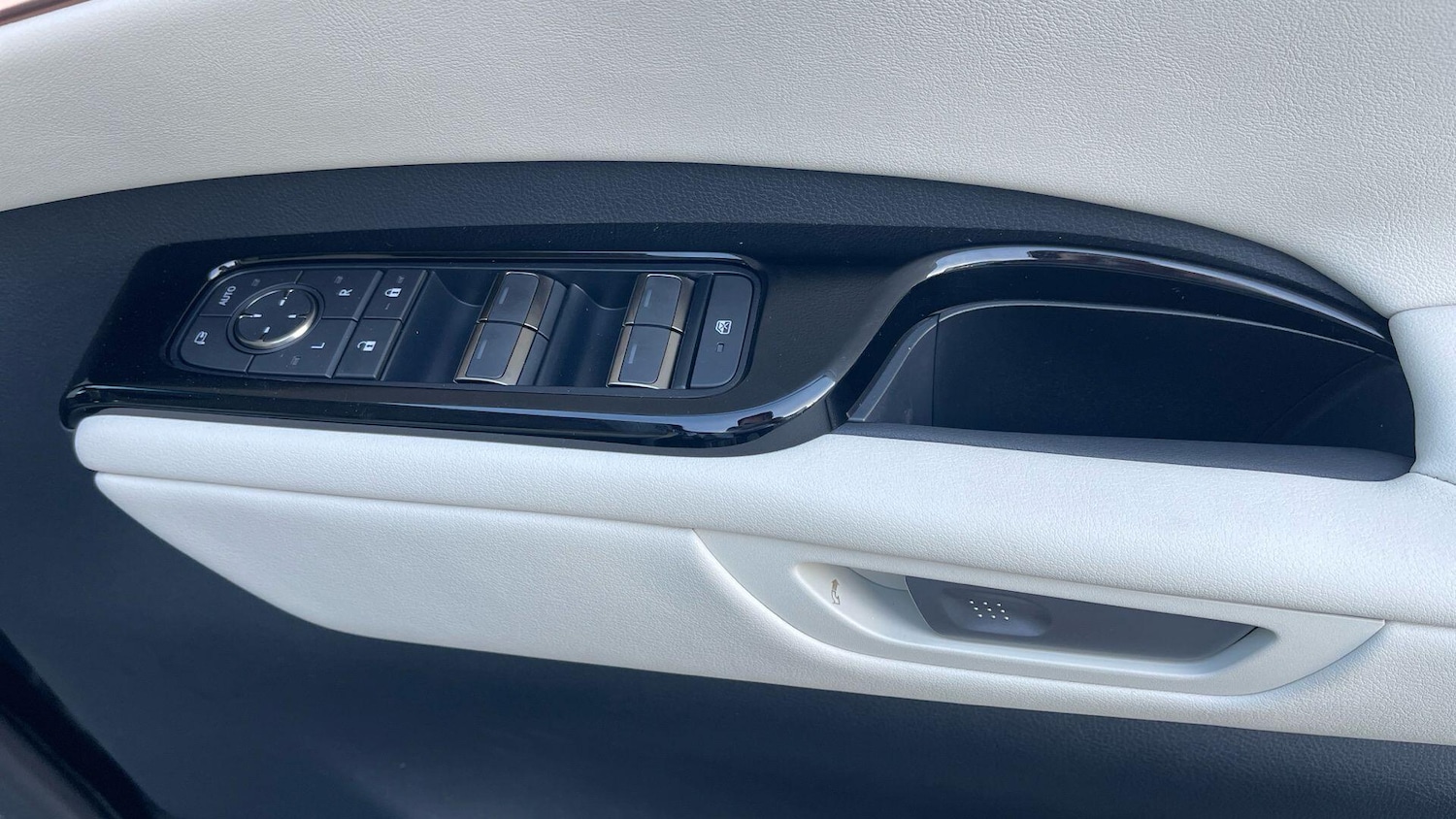 Used Lexus LM for sale - 77970482: Photo 78