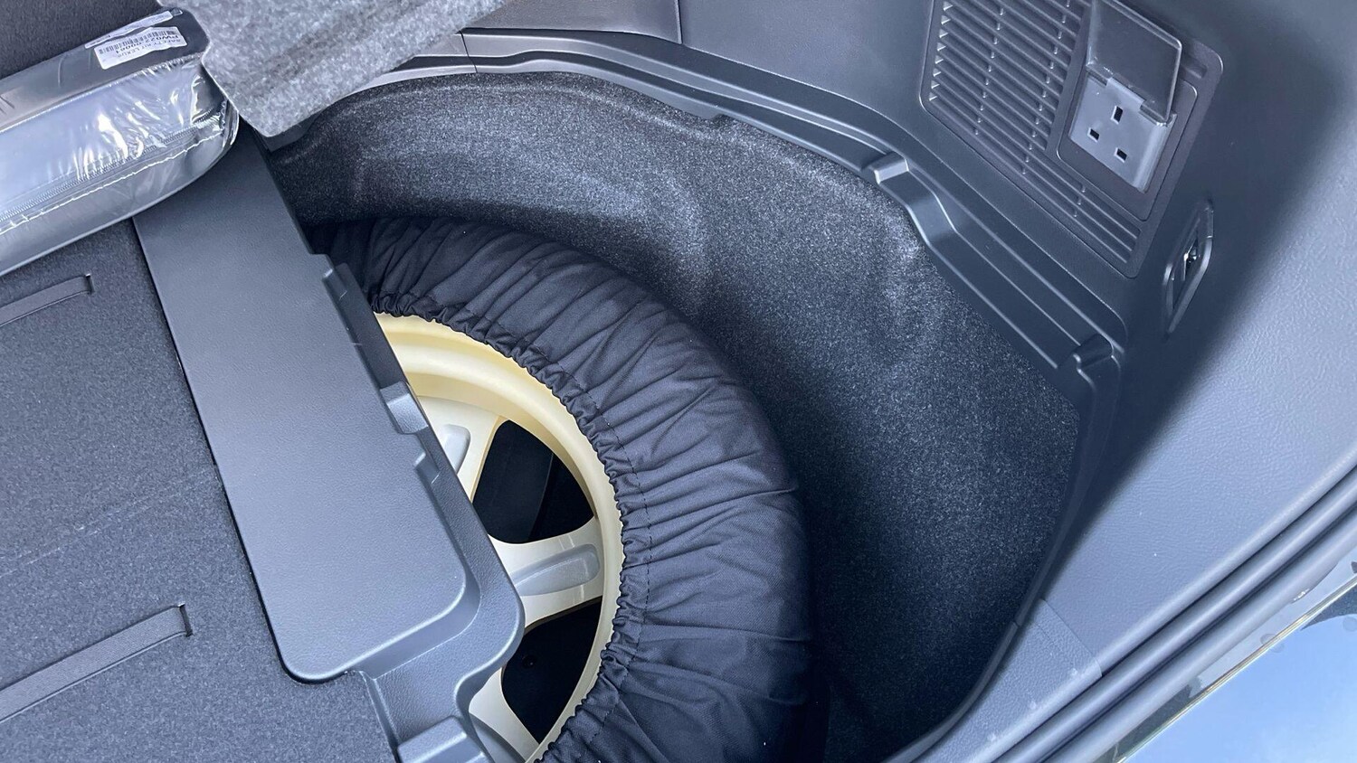 Used Lexus LM for sale - 77970482: Photo 83