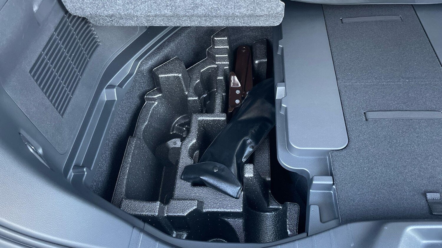 Used Lexus LM for sale - 77970482: Photo 84