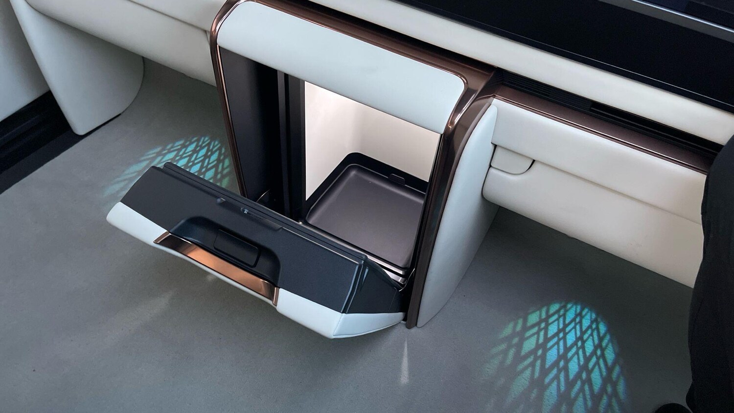 Used Lexus LM for sale - 77970482: Photo 92