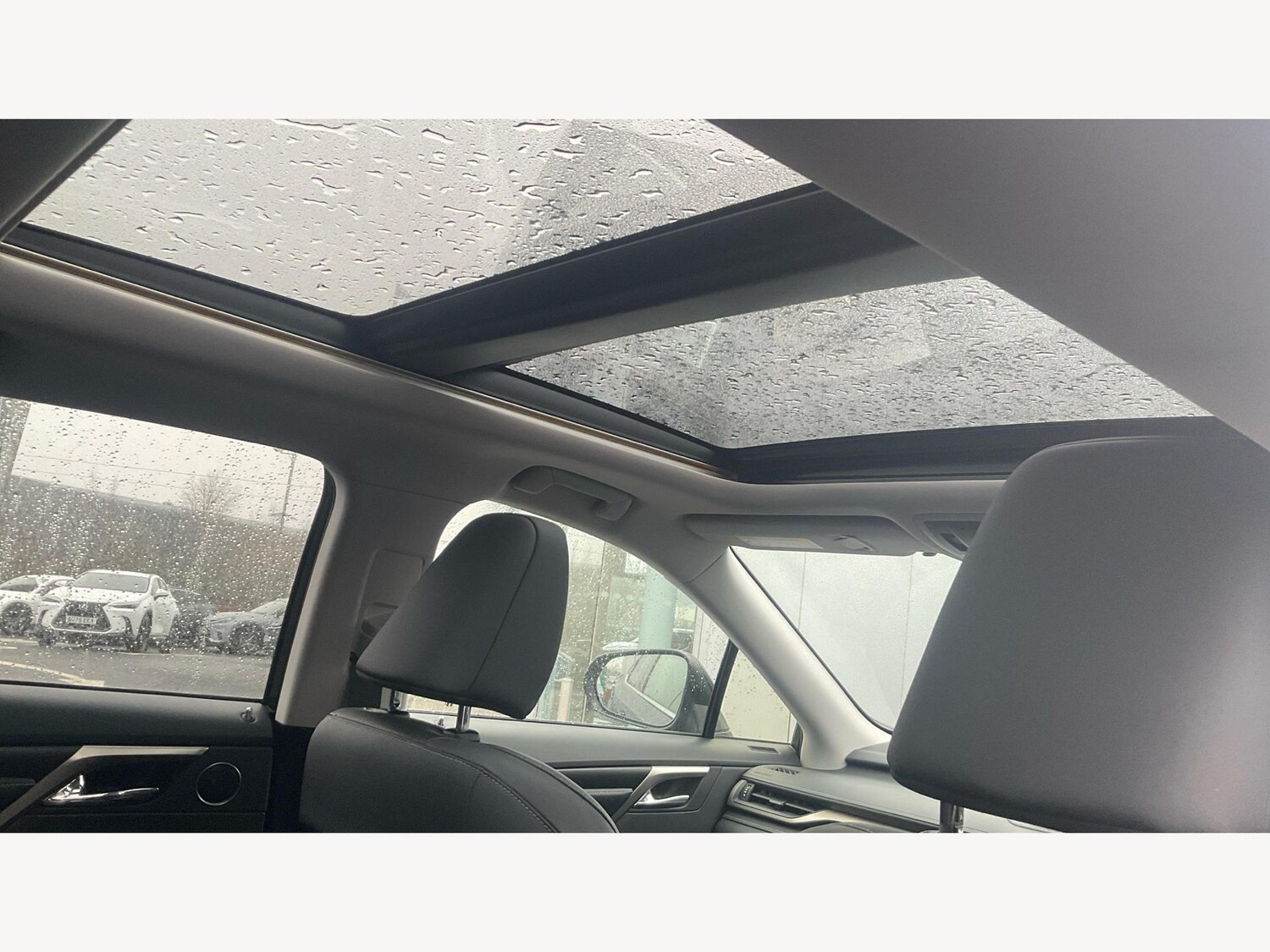 Used Lexus RX 2022 for sale - 77166937: Photo 28