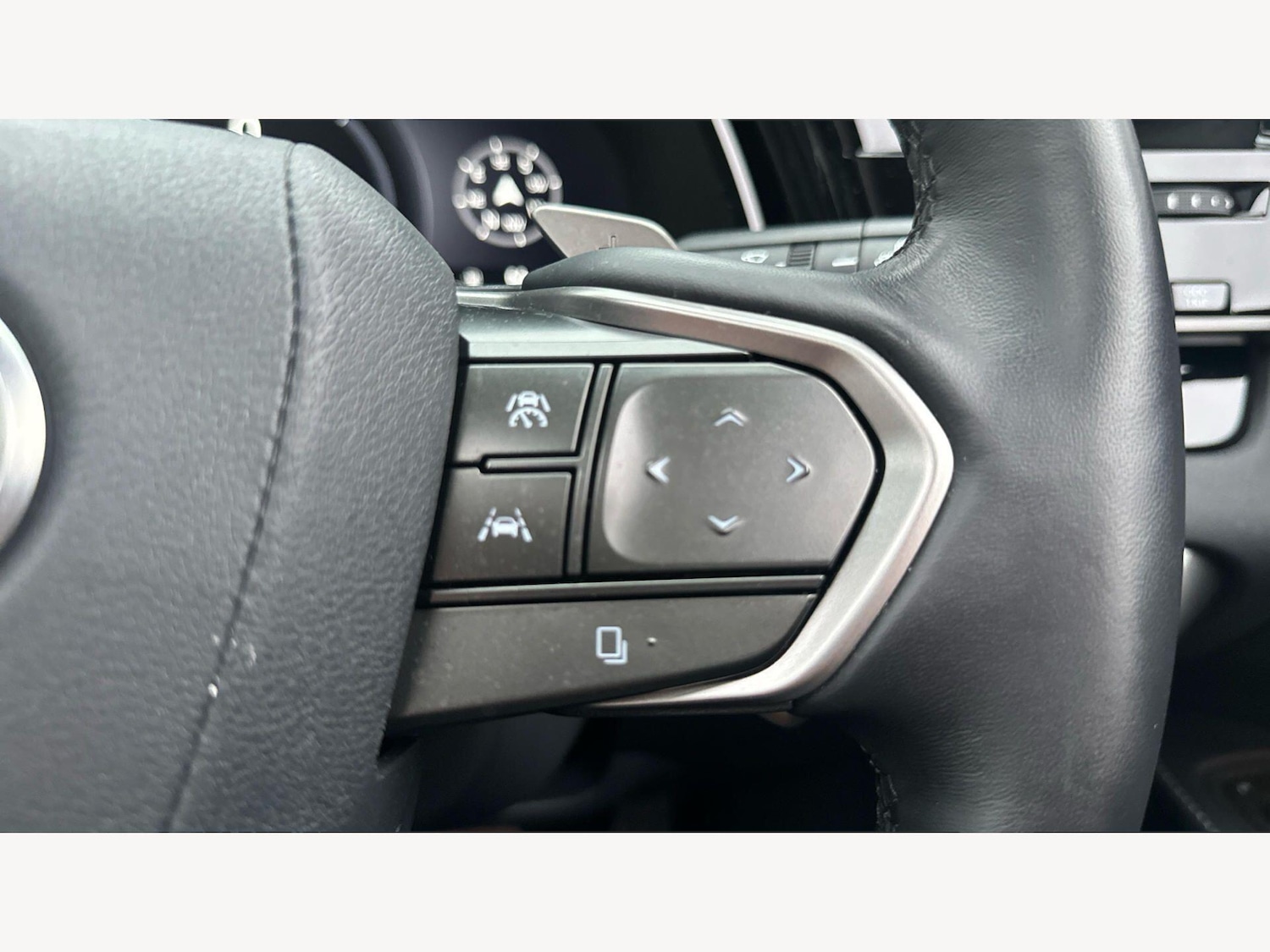 Used Lexus RX 2025 for sale - 77799000: Photo 30