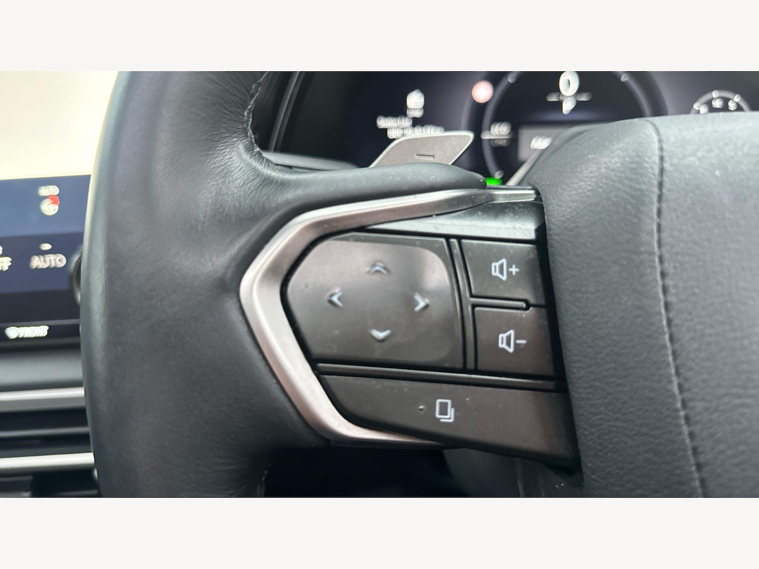 Used Lexus RX 2025 for sale - 77799000: Photo 31