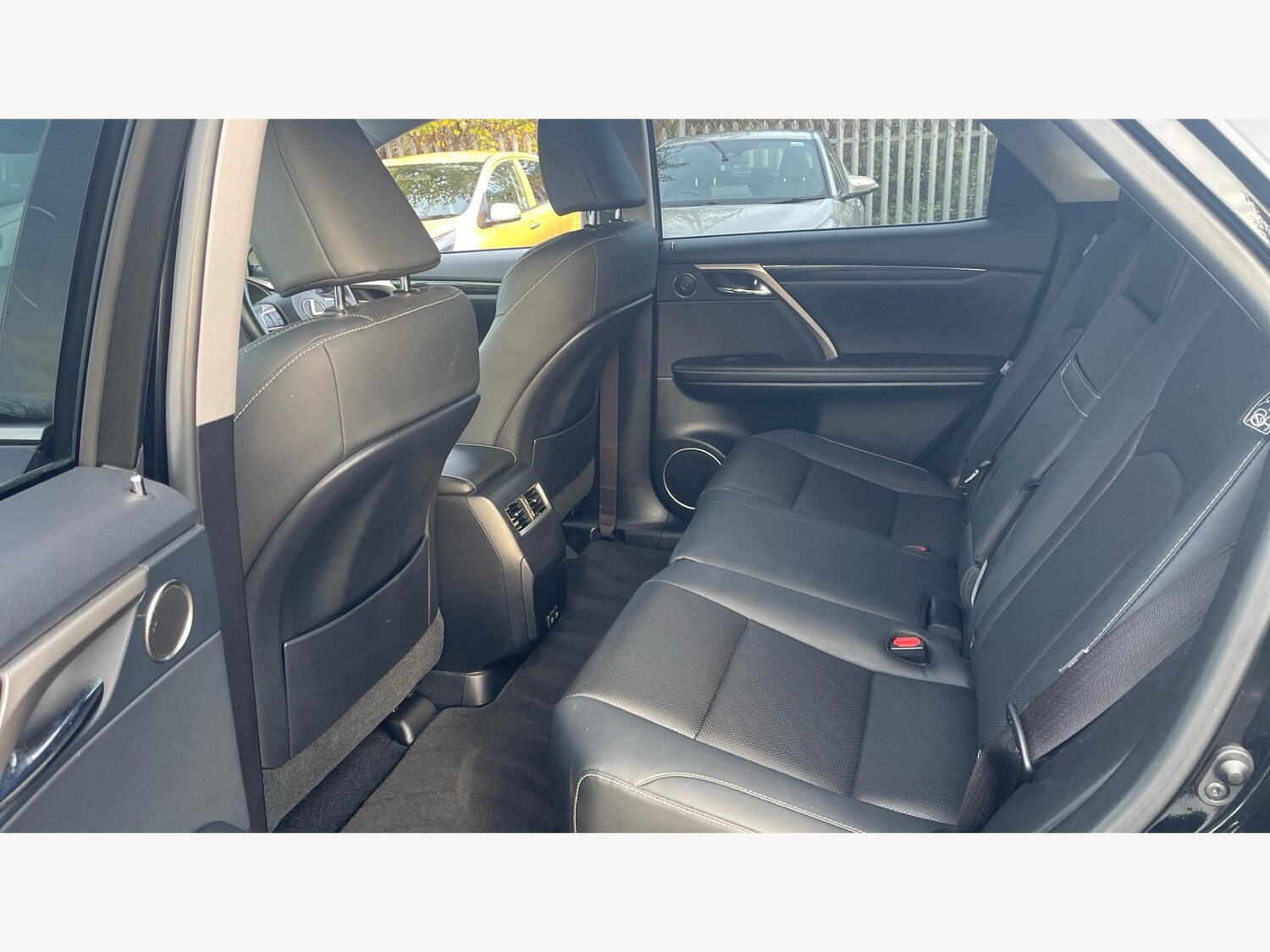 Used Lexus RX 2022 for sale - 77040185: Photo 16