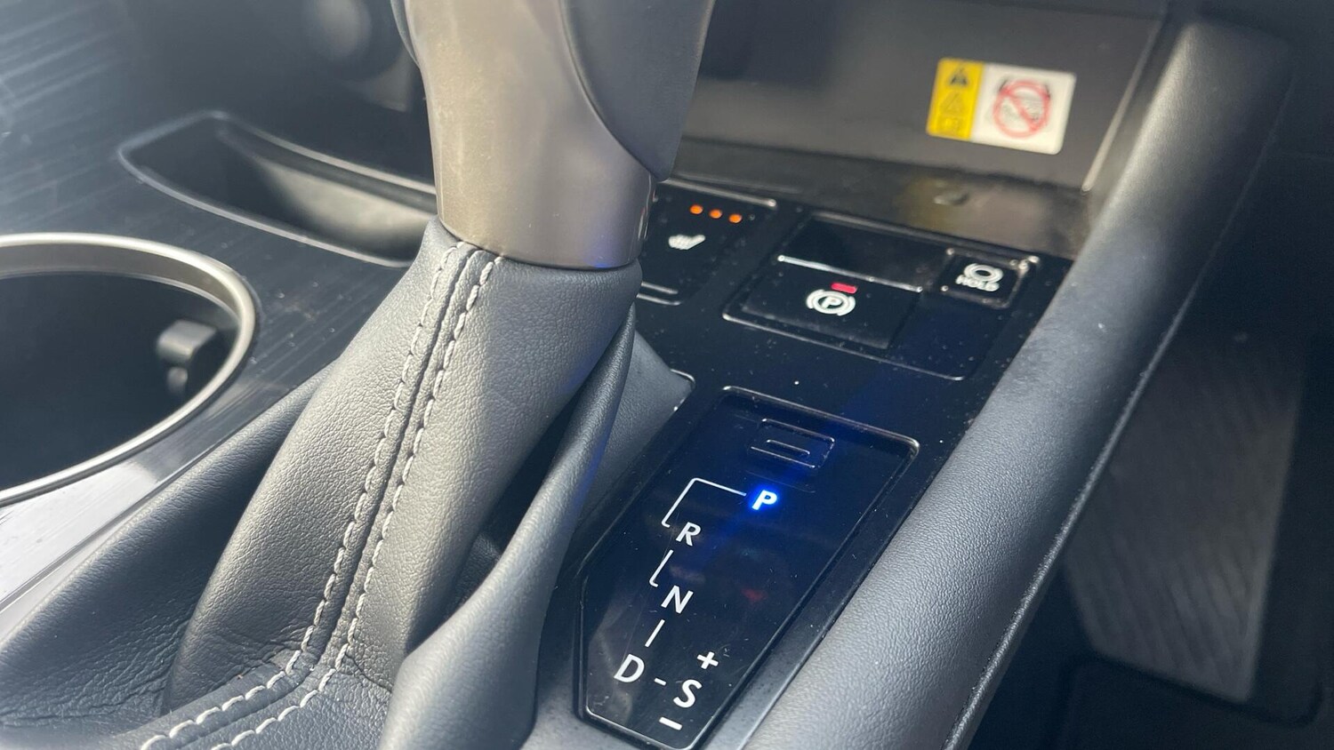 Used Lexus RX 2022 for sale - 77040185: Photo 38