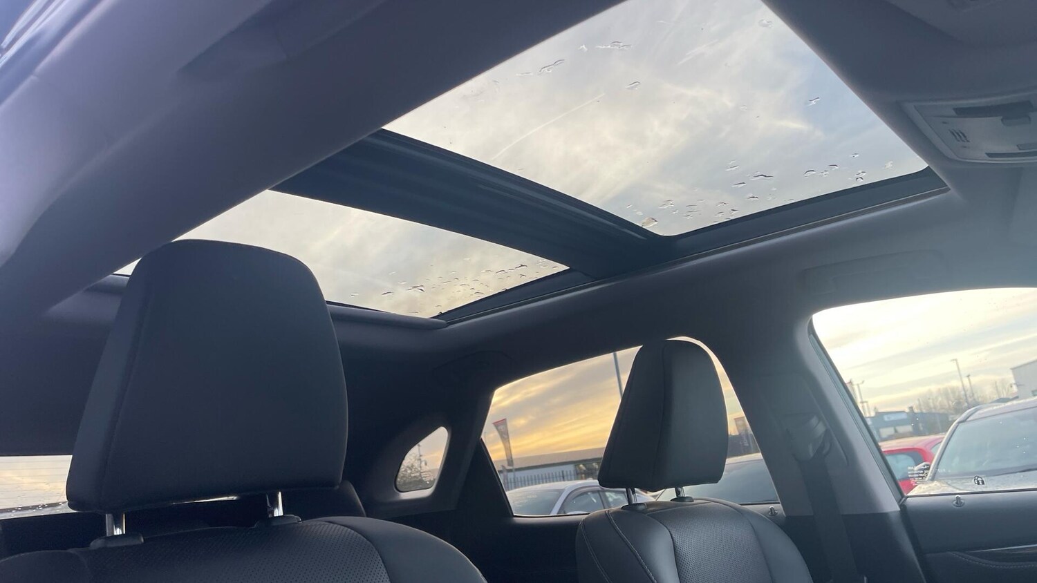 Used Lexus RX 2022 for sale - 77040185: Photo 42