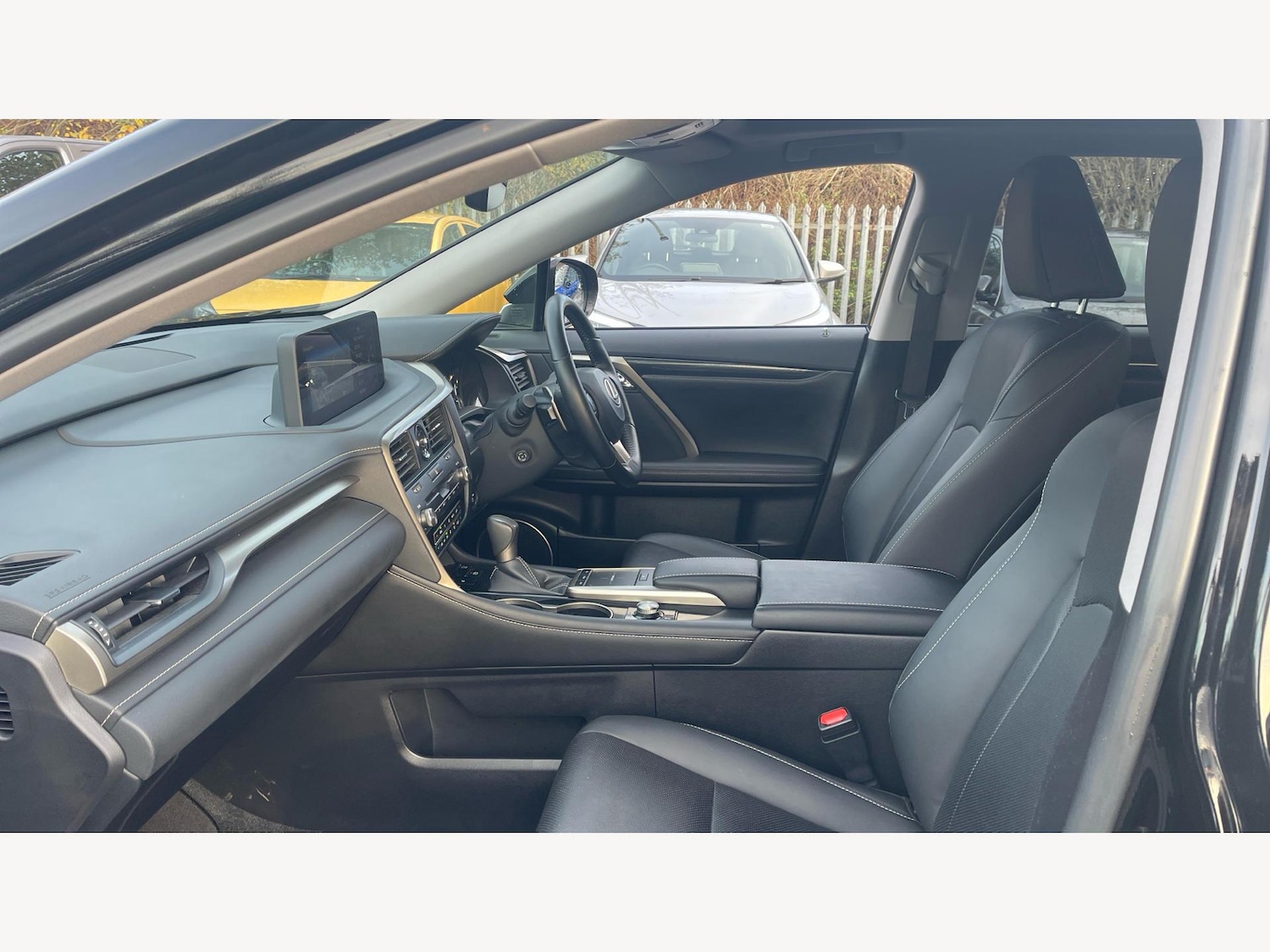 Used Lexus RX 2022 for sale - 77040185: Photo 8