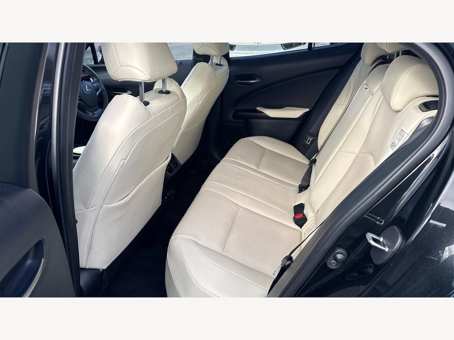 Used Lexus UX for sale - 77705680: Photo 16