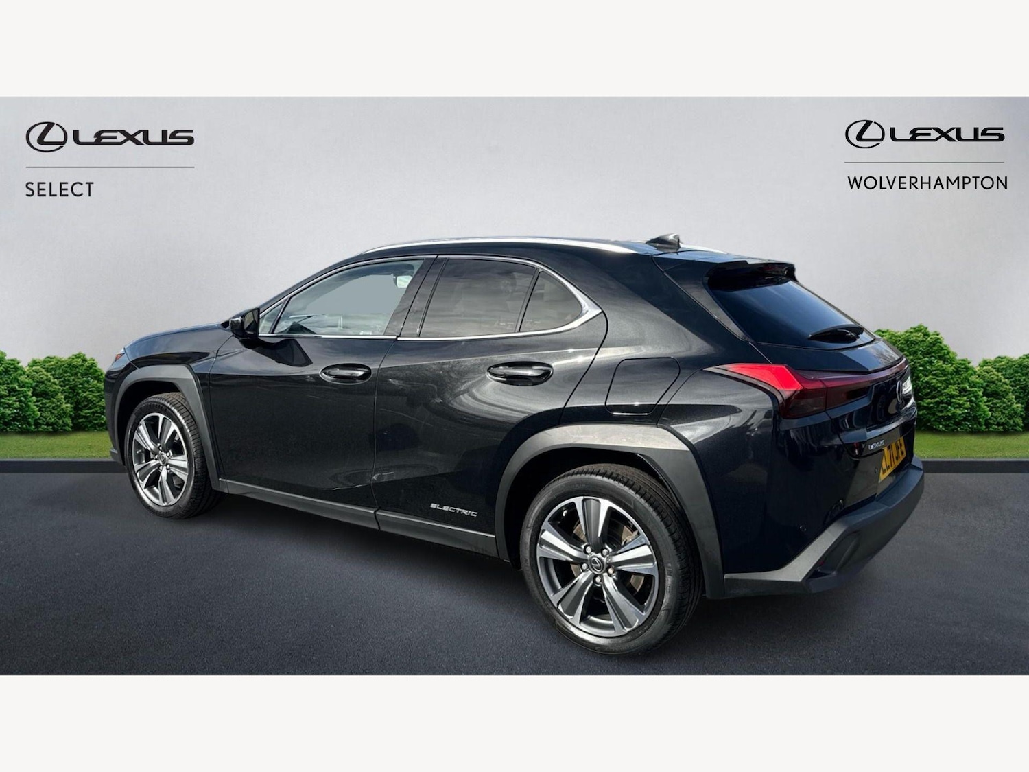Used Lexus UX for sale - 77705680: Photo 2
