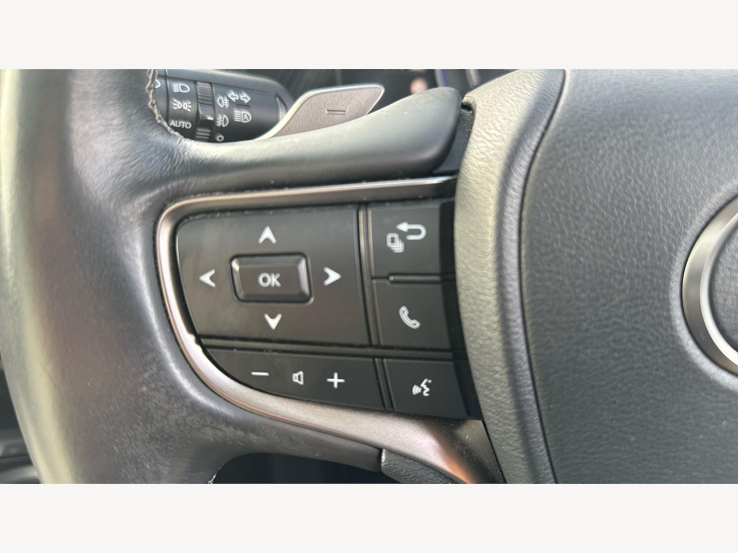Used Lexus UX for sale - 77705680: Photo 23
