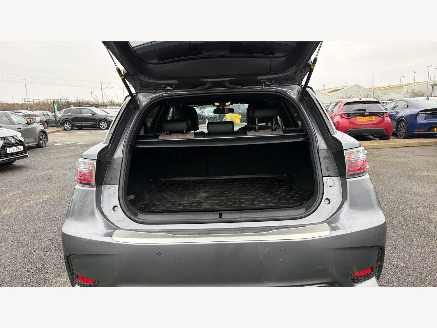 Used Lexus CT 2017 for sale - 77330377: Photo 17