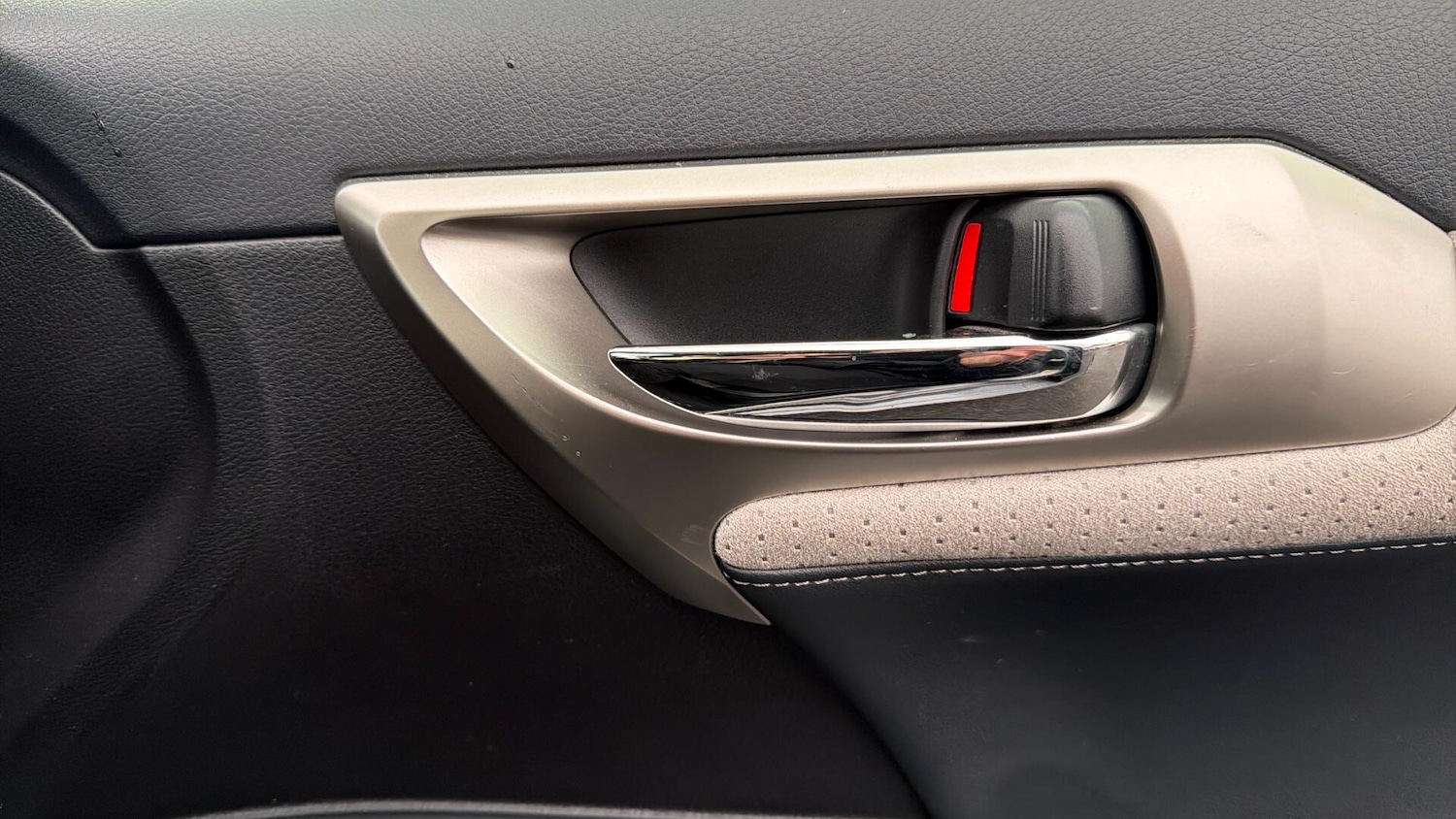 Used Lexus CT 2017 for sale - 77330377: Photo 40