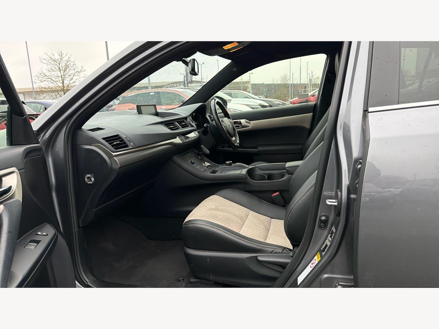 Used Lexus CT 2017 for sale - 77330377: Photo 8