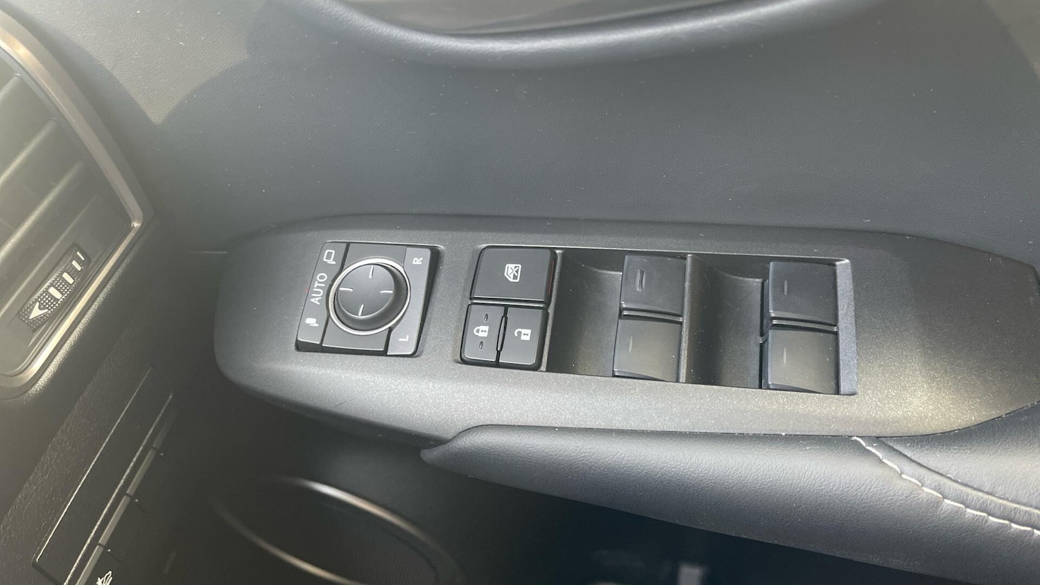 Used Lexus NX 2017 for sale - 76633744: Photo 36