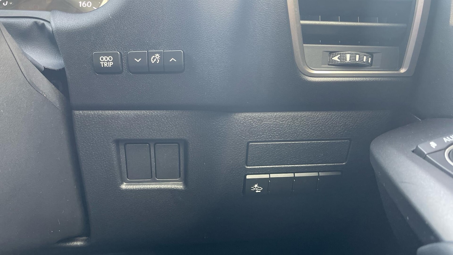 Used Lexus NX 2017 for sale - 76633744: Photo 37