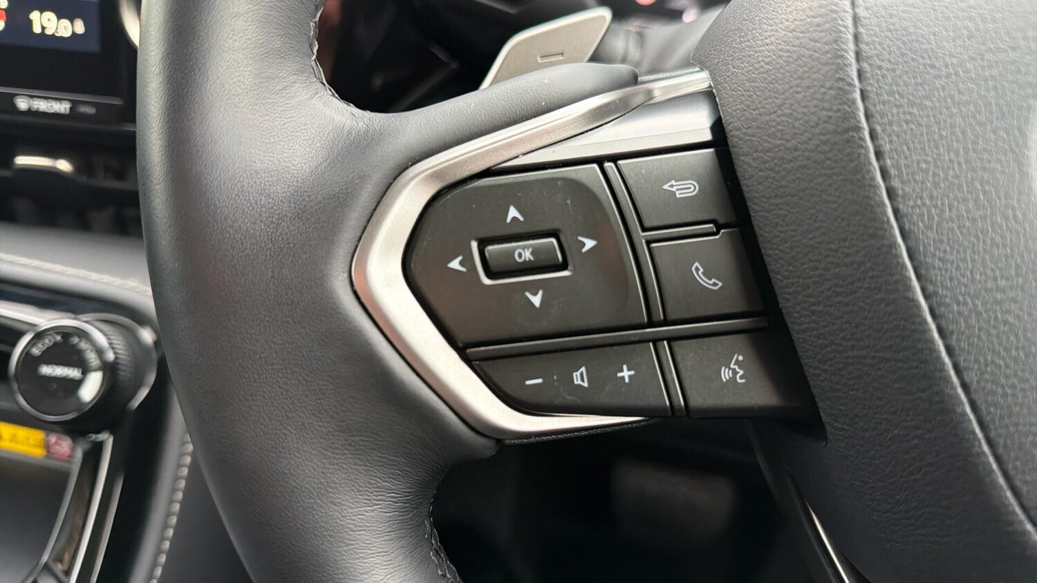 Used Lexus NX for sale - 77671543: Photo 42