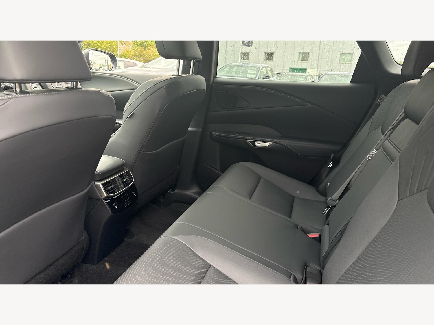 Used Lexus RX 2025 for sale - 76283345: Photo 16