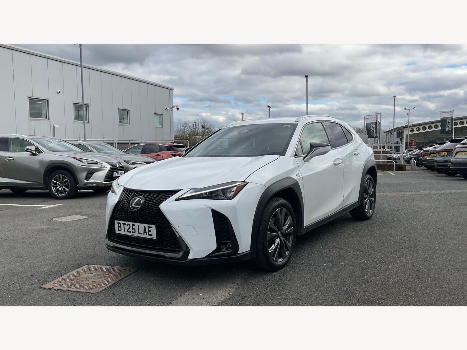 Used Lexus UX 2025 for sale - 77909096: Photo 19