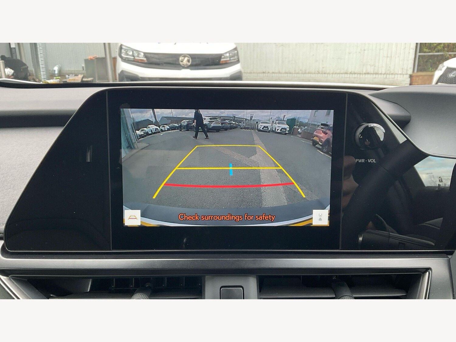 Used Lexus UX 2025 for sale - 77909096: Photo 25