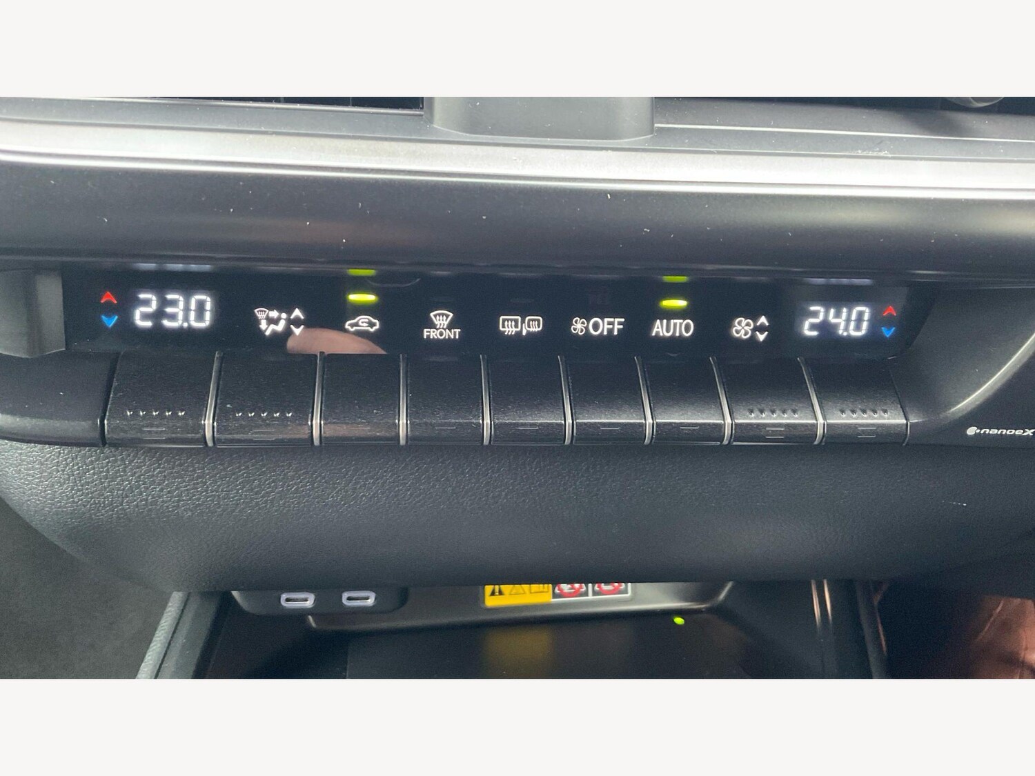 Used Lexus UX 2025 for sale - 77909096: Photo 31