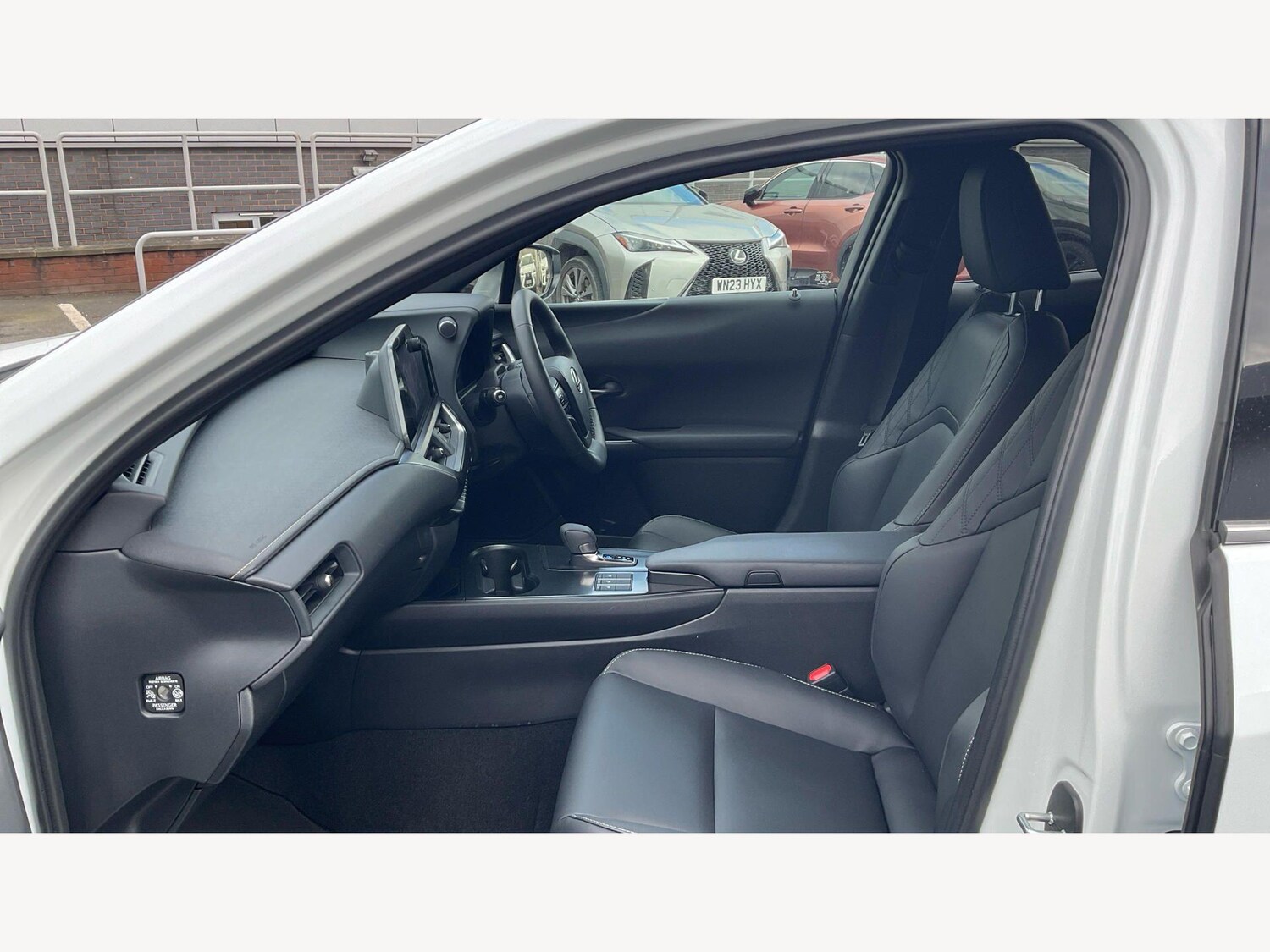 Used Lexus UX 2025 for sale - 77909096: Photo 8