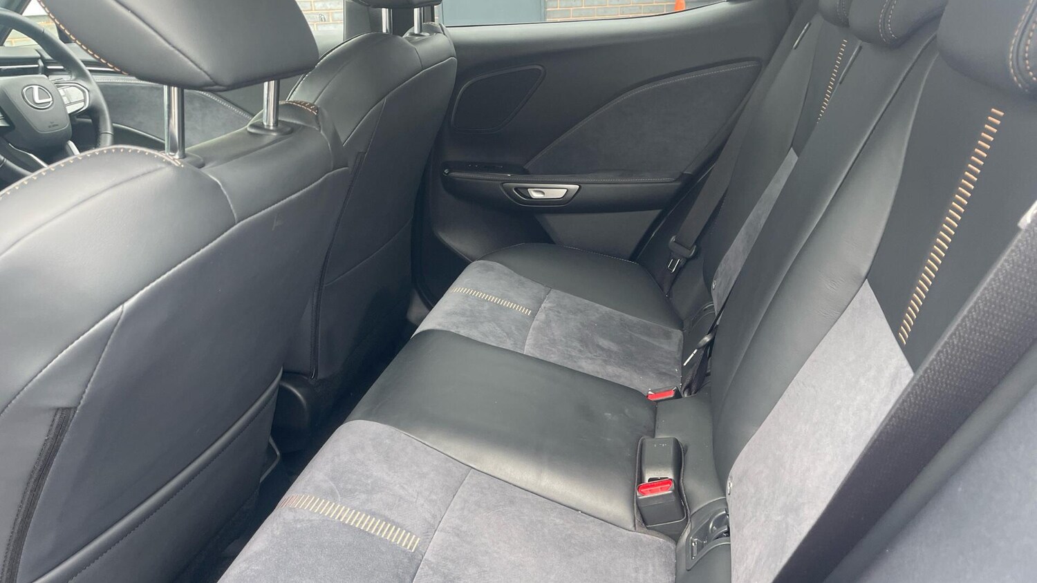 Used Lexus LBX 2025 for sale - 78170063: Photo 14