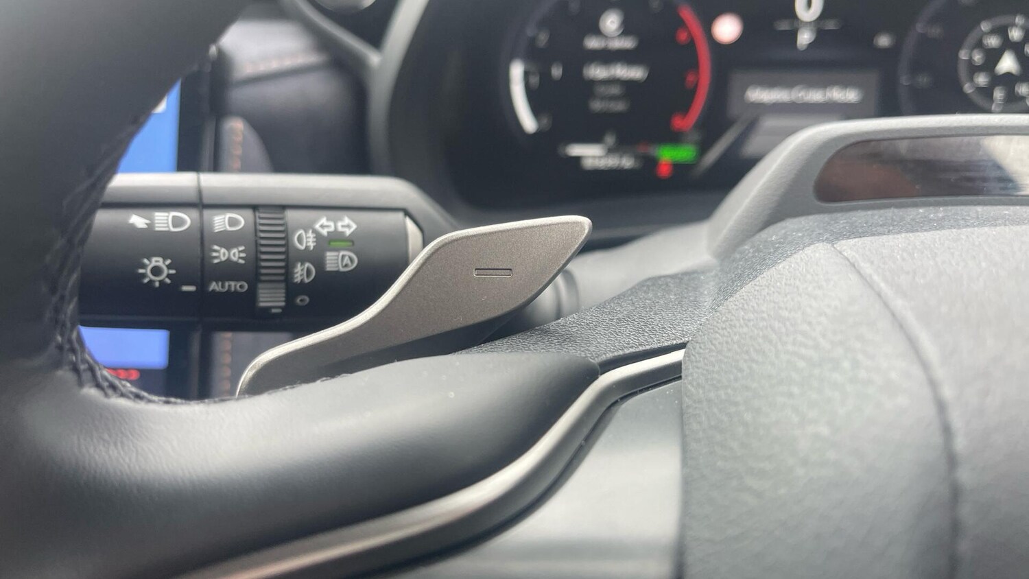 Used Lexus LBX 2025 for sale - 78170063: Photo 32