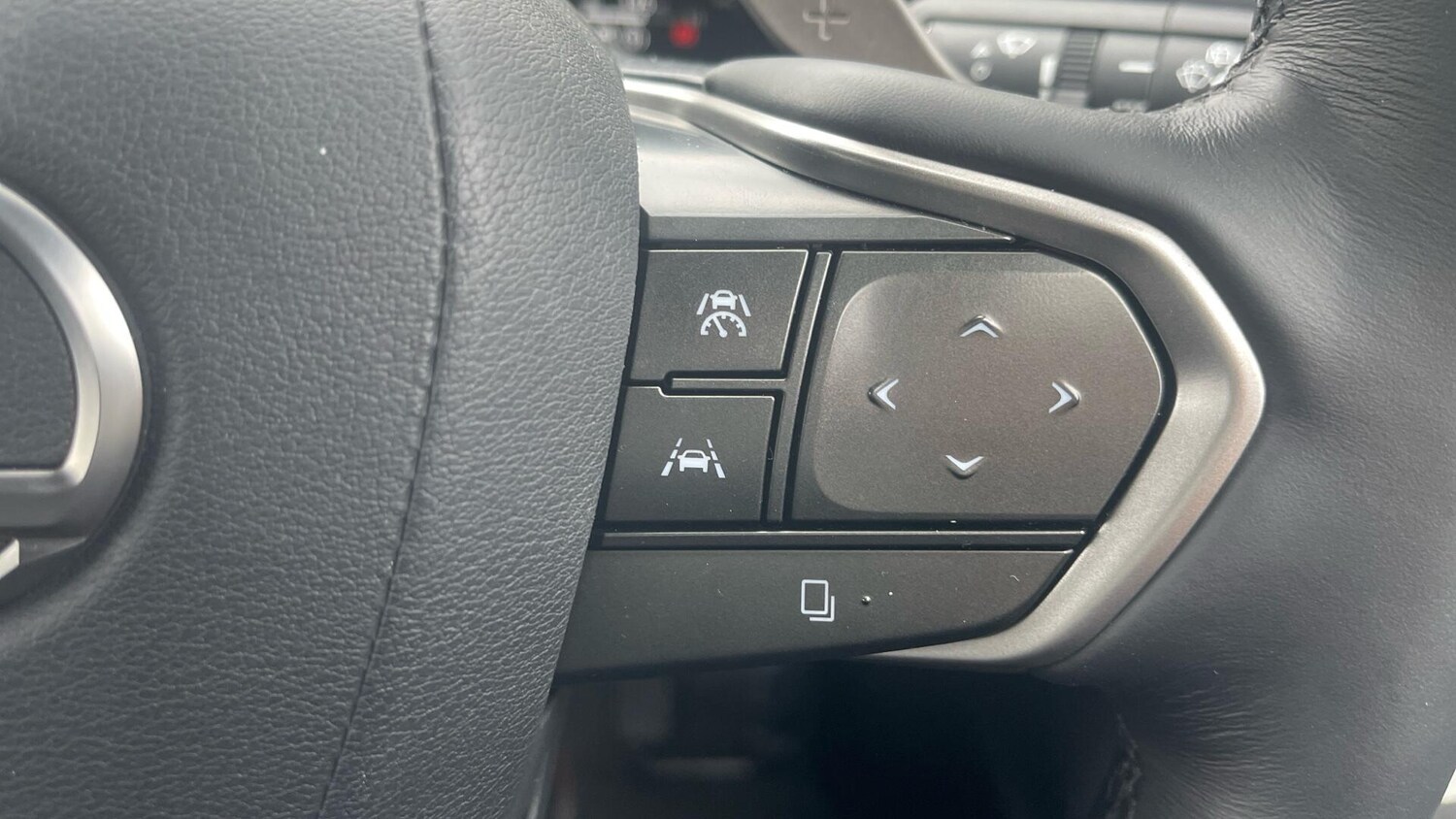 Used Lexus LBX 2025 for sale - 78170063: Photo 34