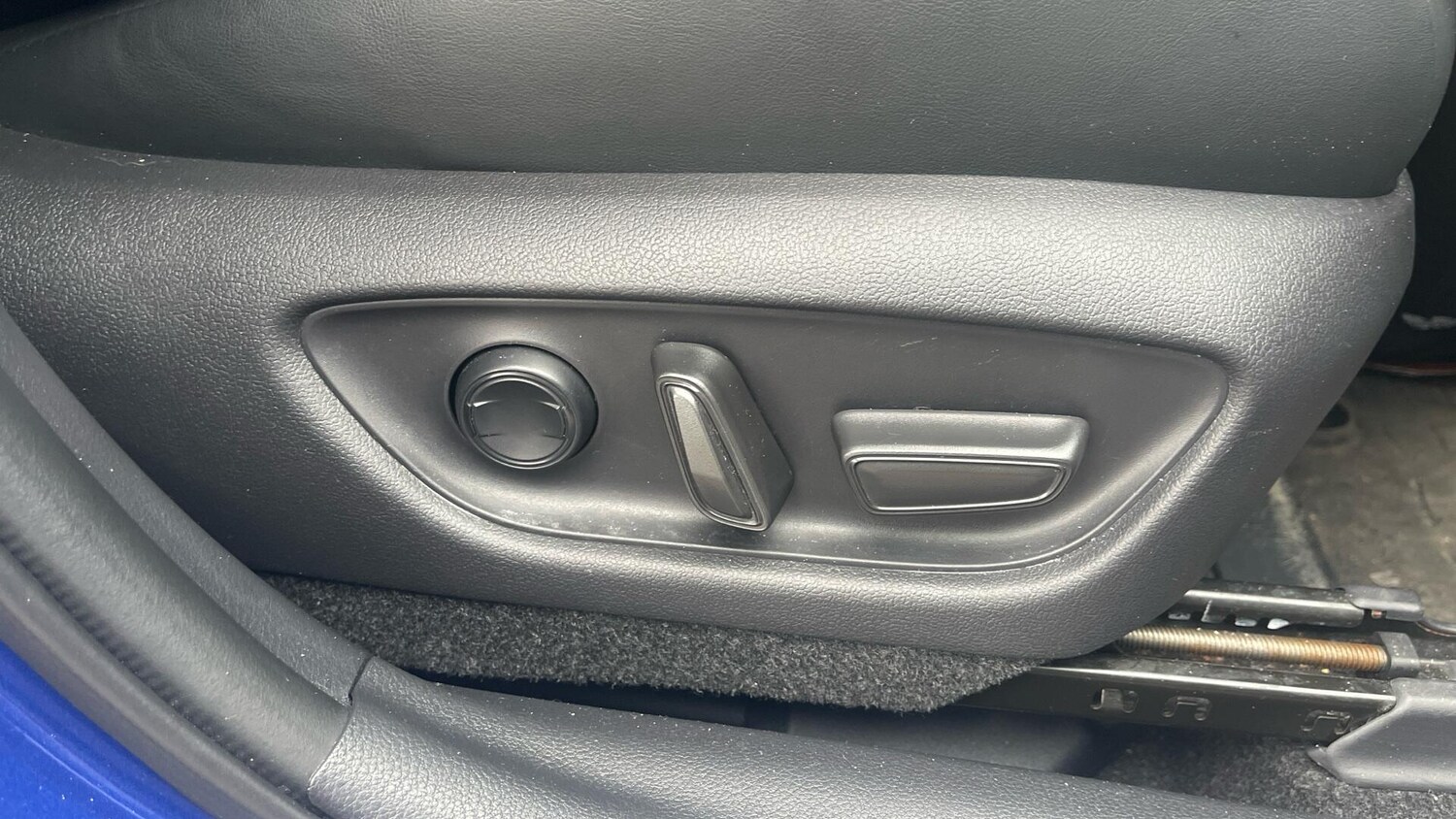 Used Lexus LBX 2025 for sale - 78170063: Photo 47