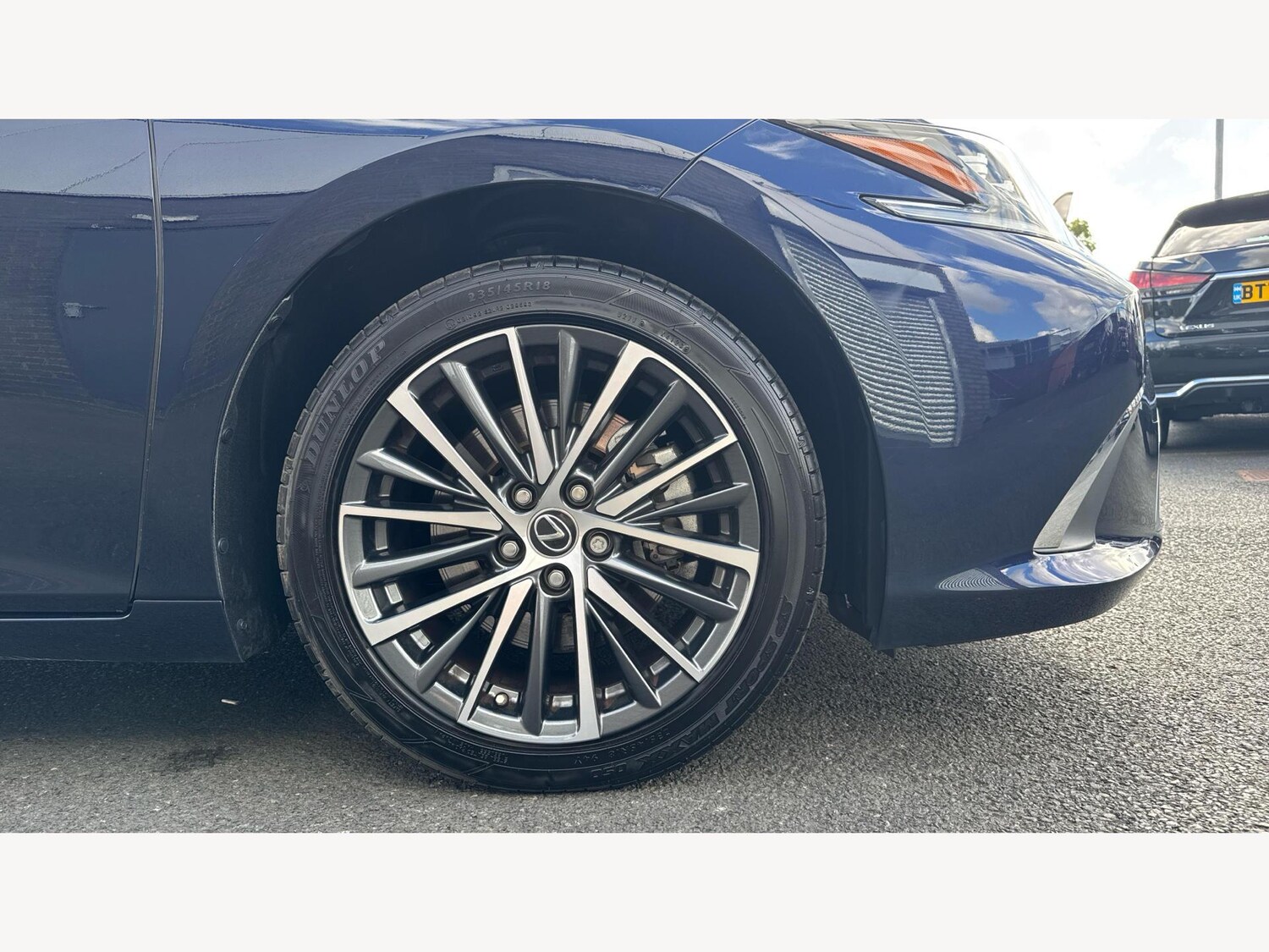 Used Lexus ES 2023 for sale - 76094347: Photo 21